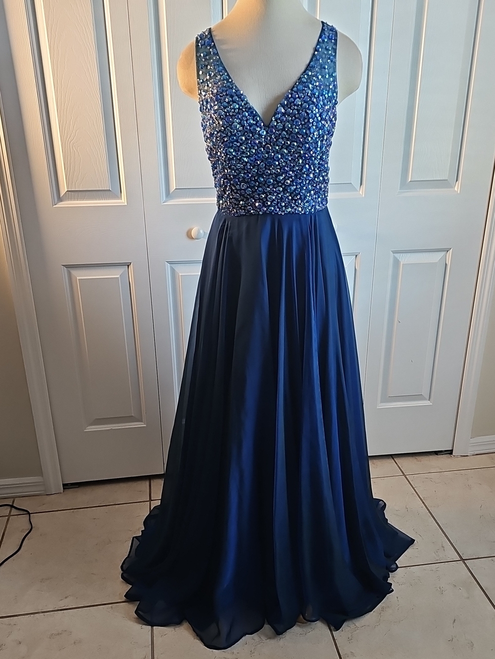 Tiffany Designs 16141 Beaded Gown Womens Sz 10 Blue Prom Formal Dress Rhinestone